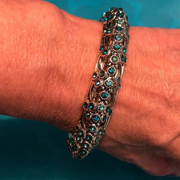 Bejeweled bangle - Picture 1 of 3